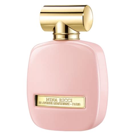 perfume nina ricci rose extase.